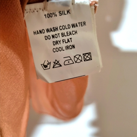 Nicola Finetti Size 10 Silk Peach Sheer Beaded Sequined Flutter Sleeve Top NEW - Picture 4 of 9